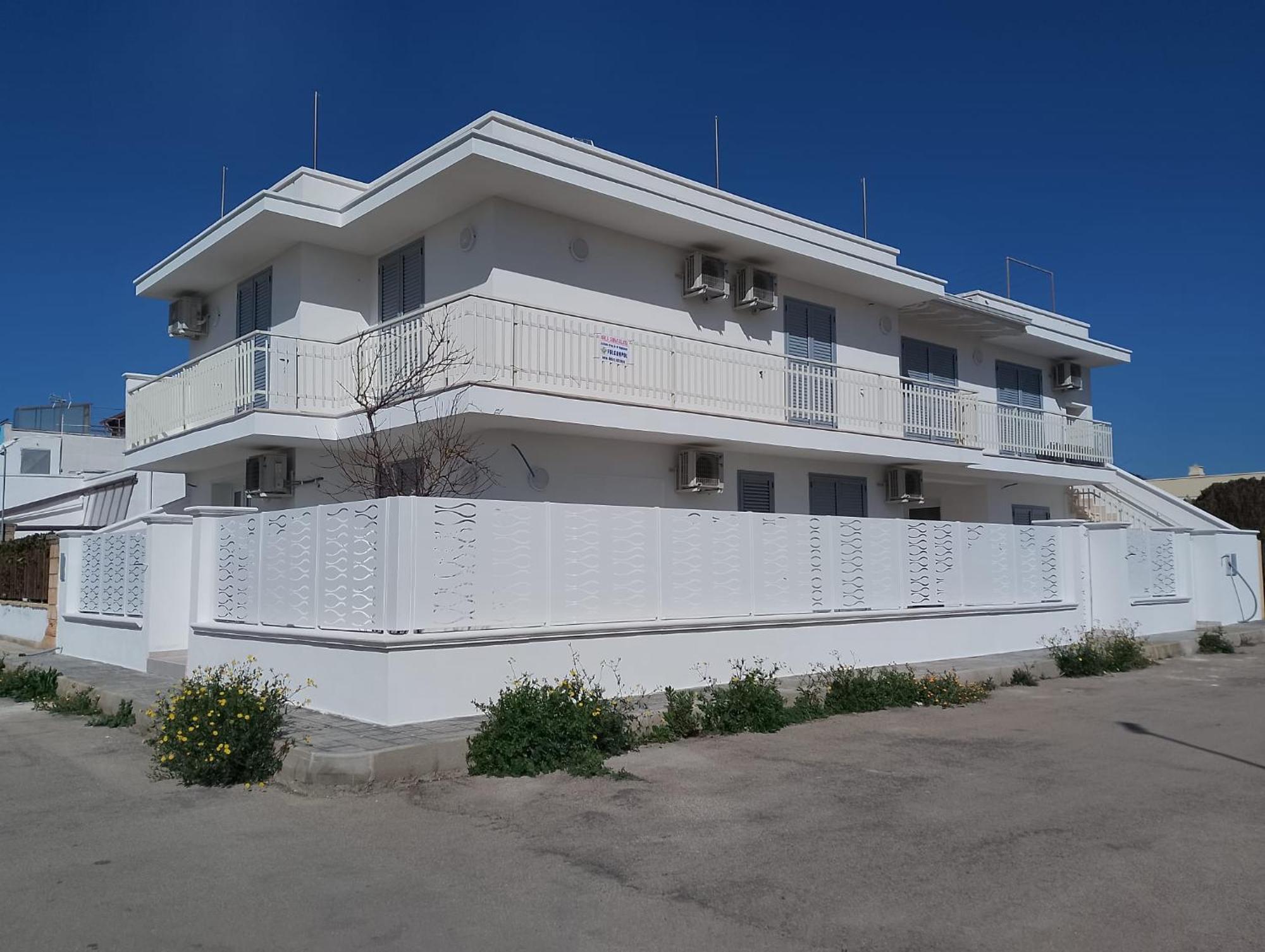 Punta Grossa Apartments By My Home Apulia 托雷拉皮罗 外观 照片